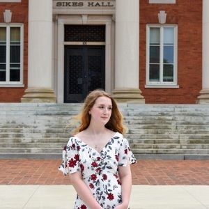 Meet your Posher, Emma